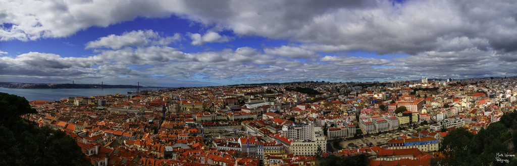 Wunderschöner Blick über die Dächer von Lissabon